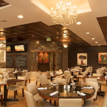 Hotel Reina Isabel Quito Zewnętrze zdjęcie