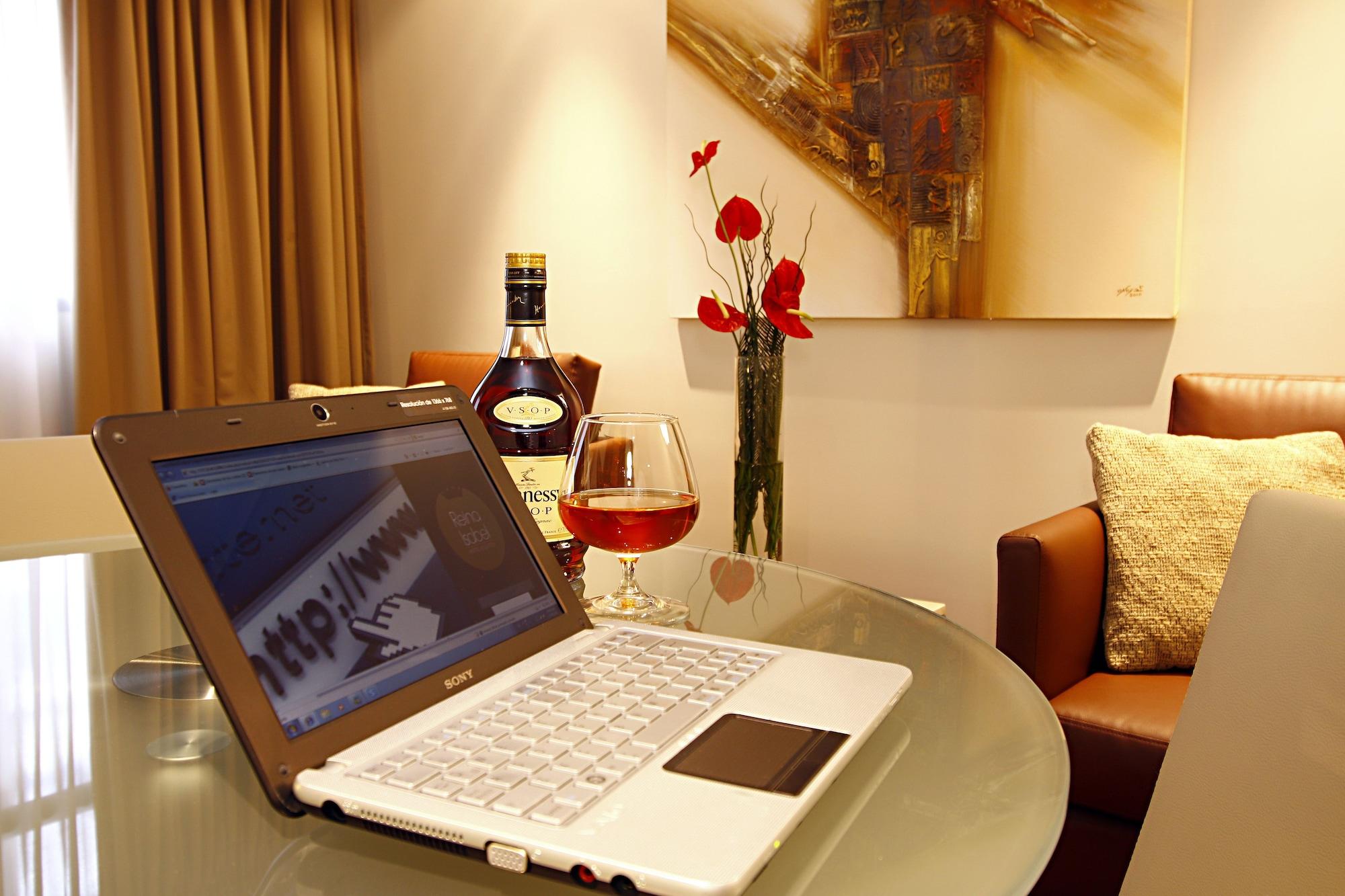 Hotel Reina Isabel Quito Zewnętrze zdjęcie