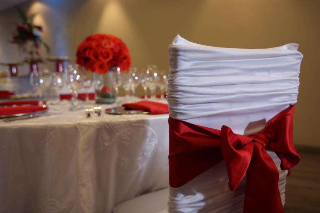 Hotel Reina Isabel Quito Zewnętrze zdjęcie