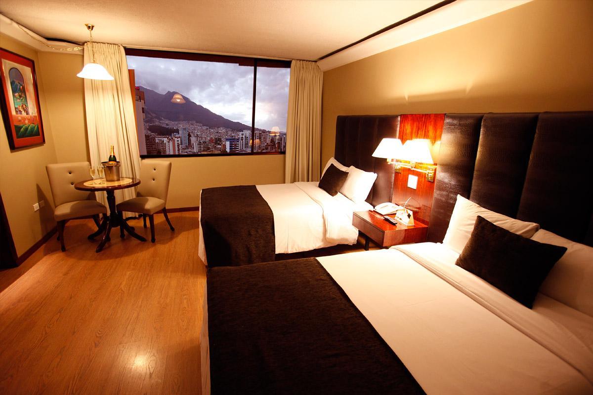 Hotel Reina Isabel Quito Zewnętrze zdjęcie