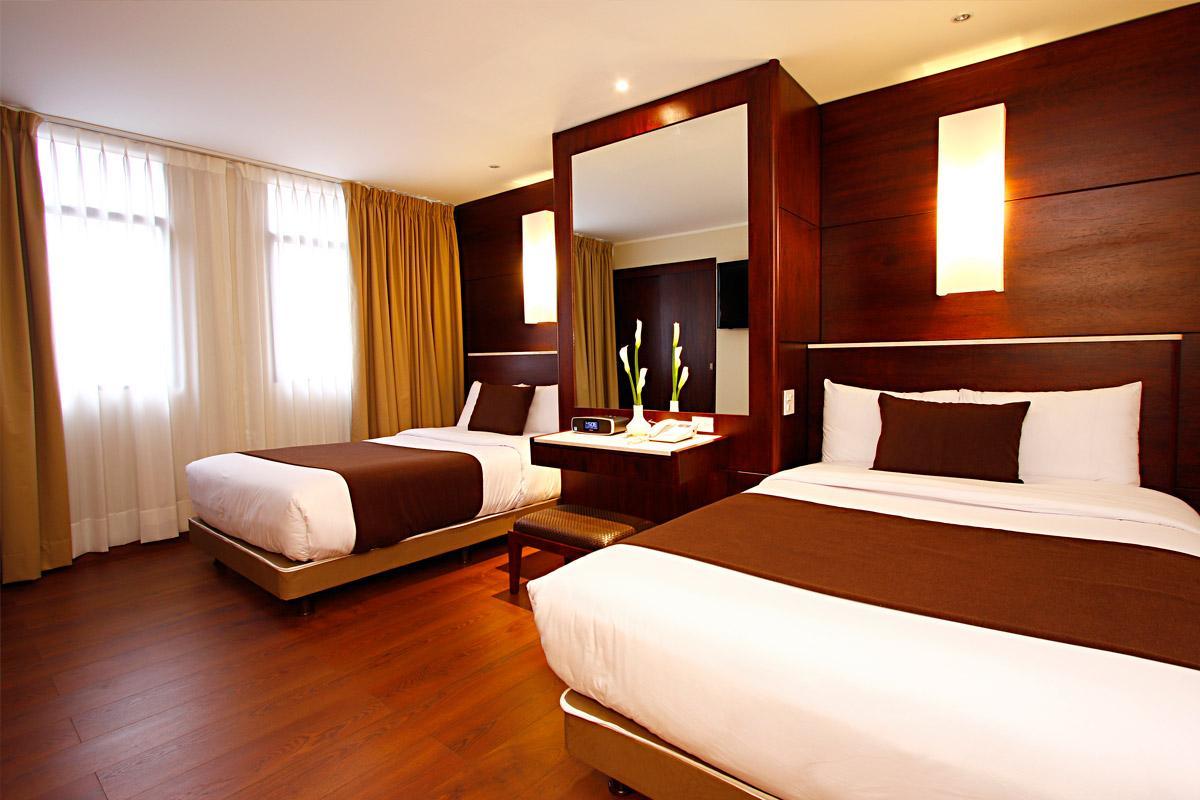 Hotel Reina Isabel Quito Zewnętrze zdjęcie
